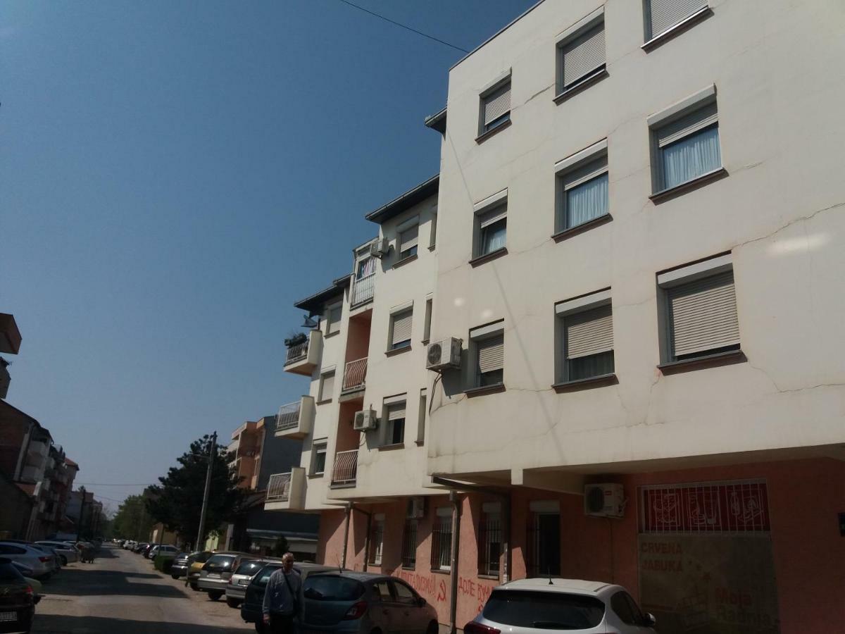 Studio Nina Novi Sad Extérieur photo
